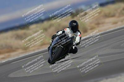 media/Sep-11-2022-SoCal Trackdays (Sun) [[81b7e951af]]/Turn 16 (945am)/